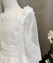 Cargar imagen en el visor de la galería, Vestido de Comunion