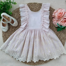 Cargar imagen en el visor de la galería, Vestido Tul Bordado  Rosado