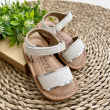 Cargar imagen en el visor de la galería, Sandalia Banca