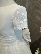 Cargar imagen en el visor de la galería, Vestido Comunion