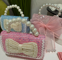 Cargar imagen en el visor de la galería, Cartera Perlas